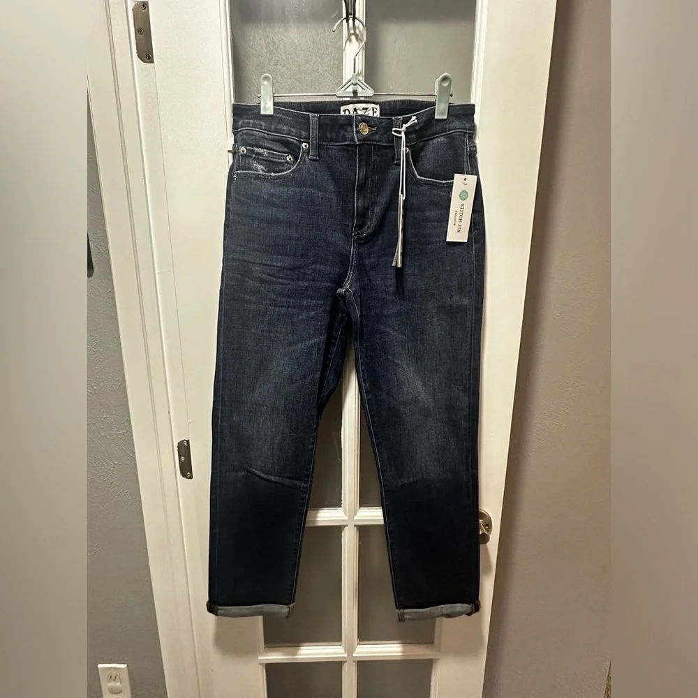 NWT DAZE DENIM The Lovergirl Roller Jean - Picture 4 of 15